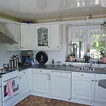 2 Bedroom Stunning In *
