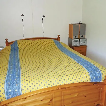 2 Bedroom Stunning In * Chevron