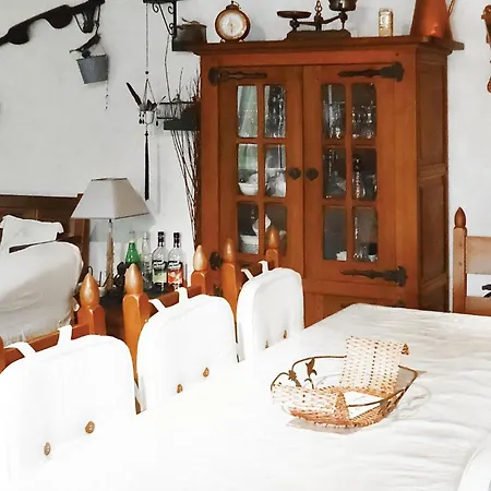 2 Bedroom Stunning In *